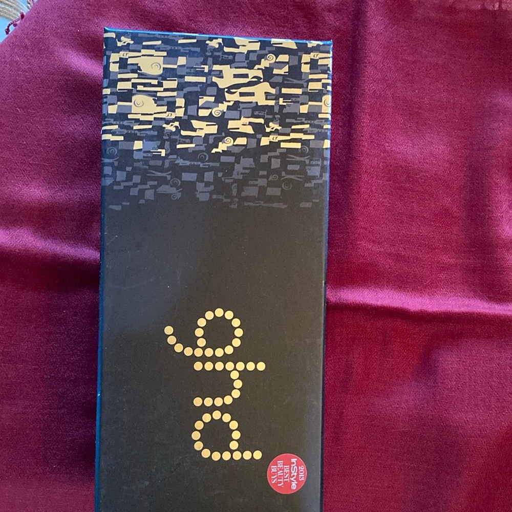 ghd Hair Tool Box in Black and Gold